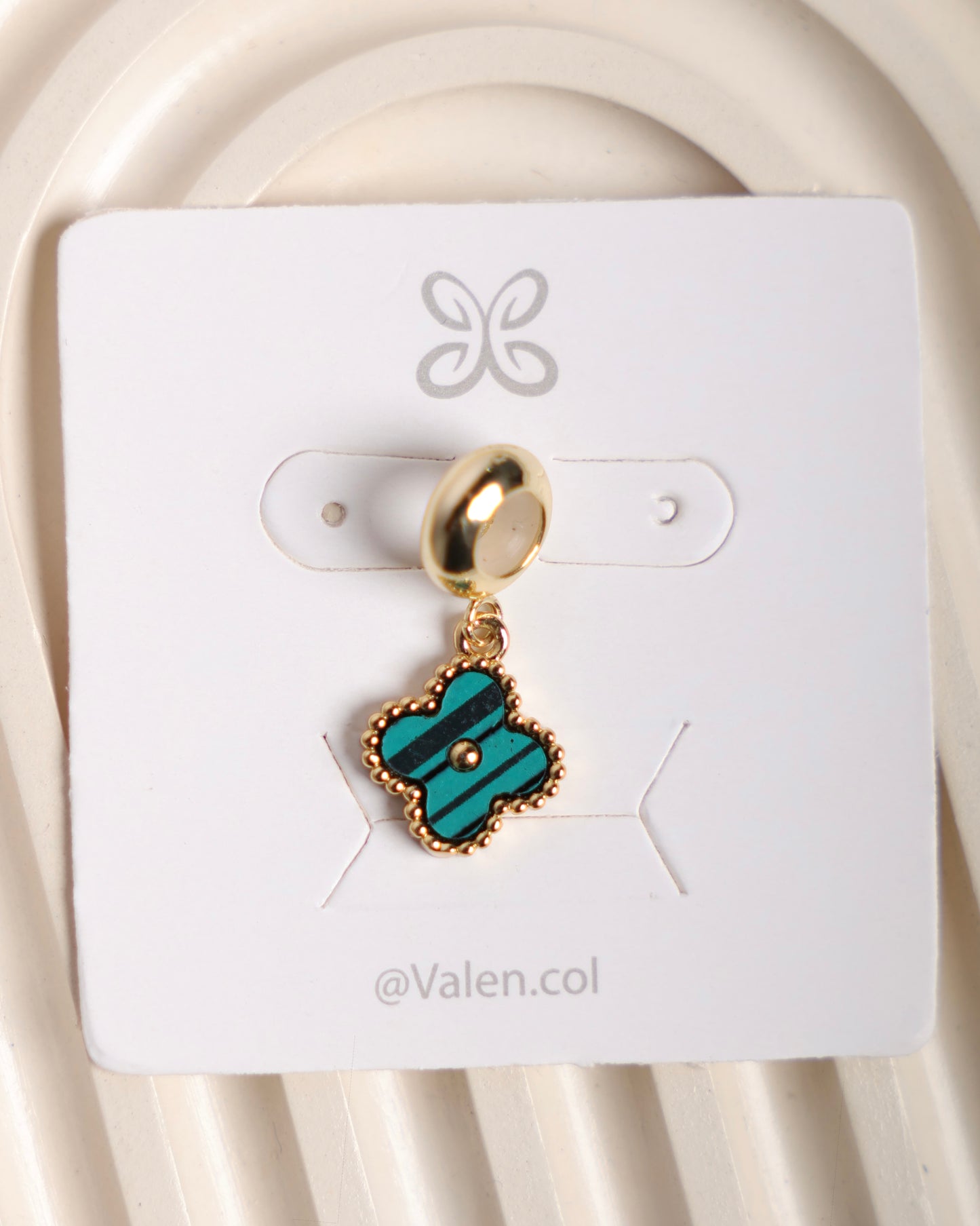 Charm trébol verde