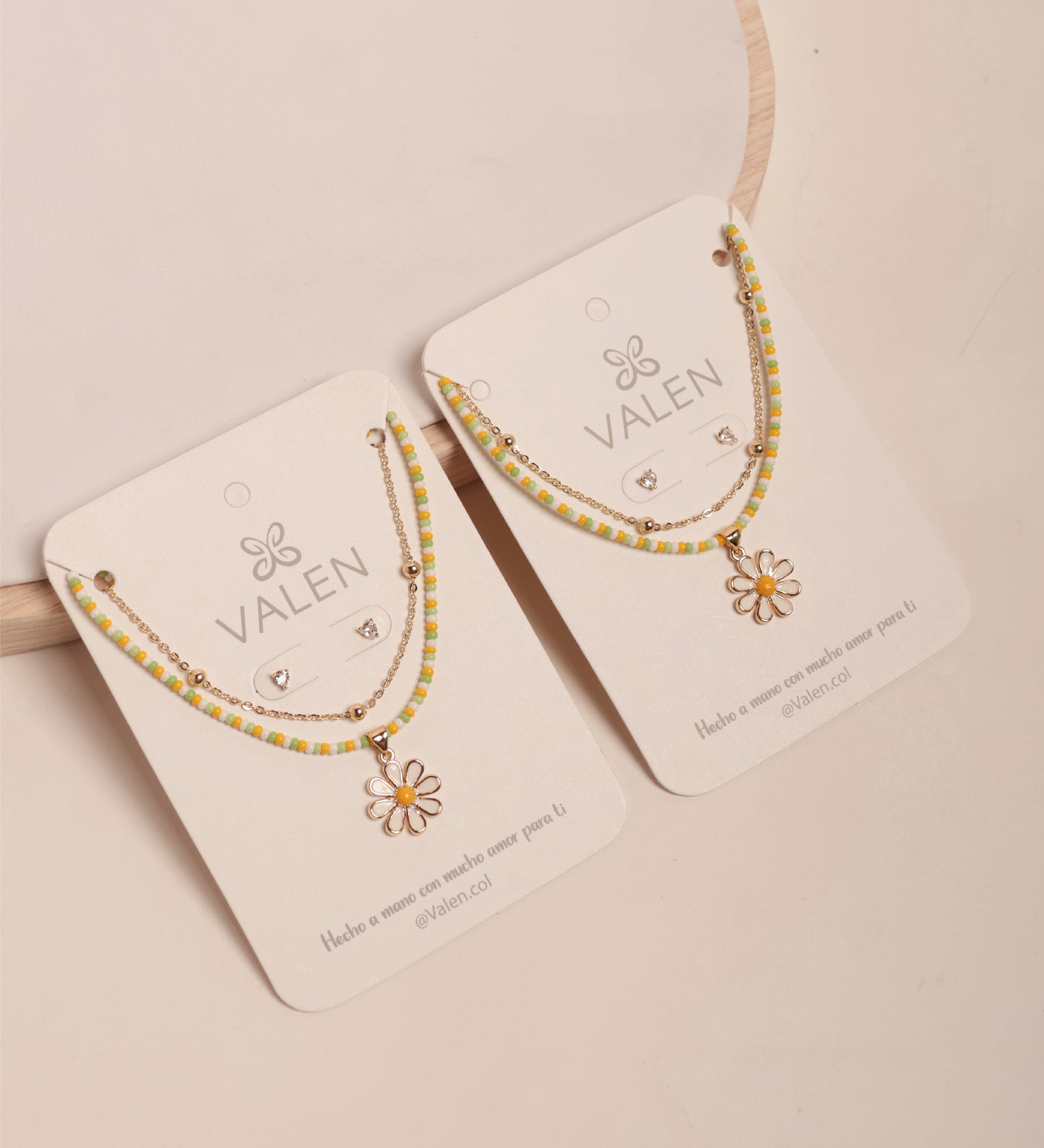 Collar margarita colores
