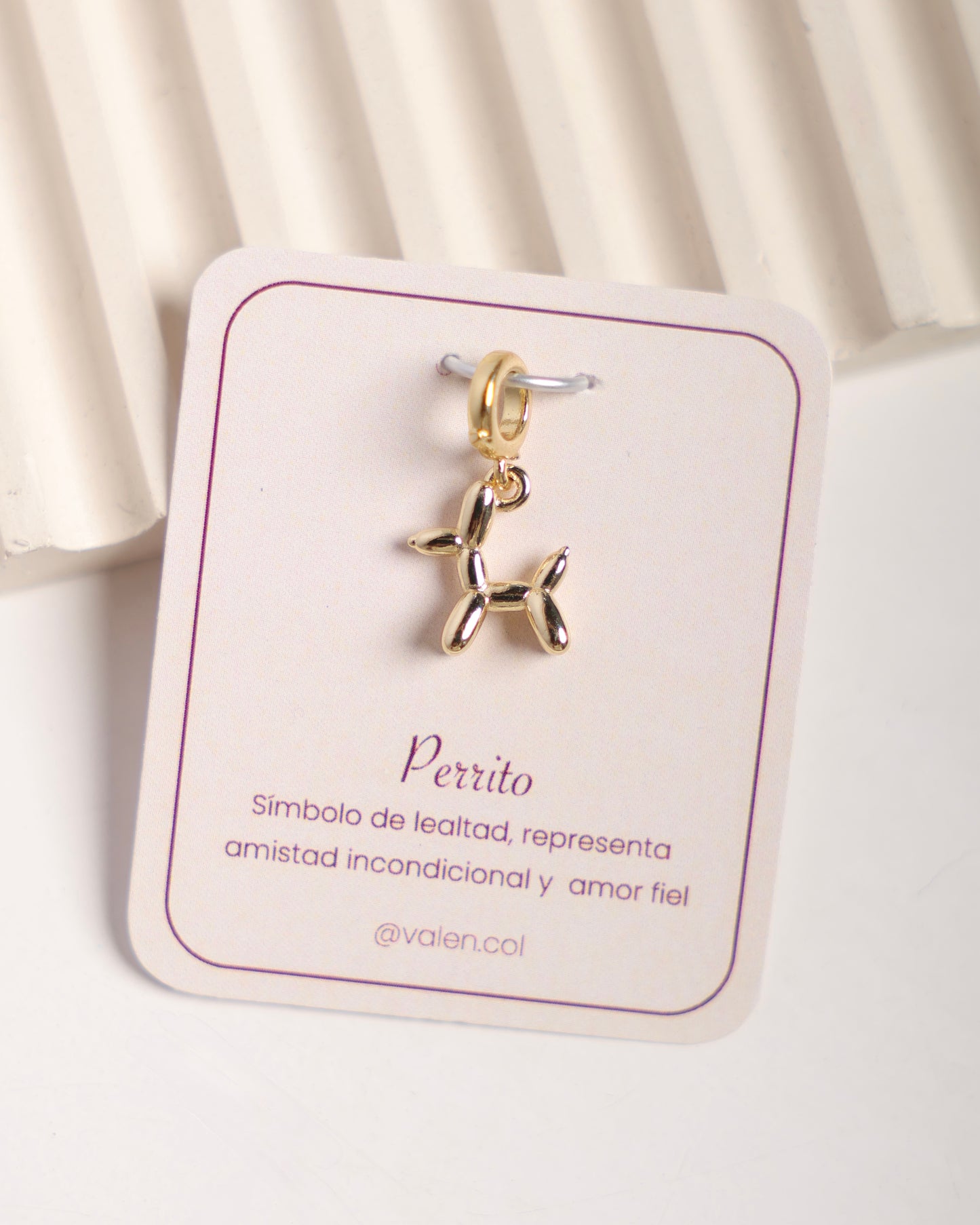 Charm perrito