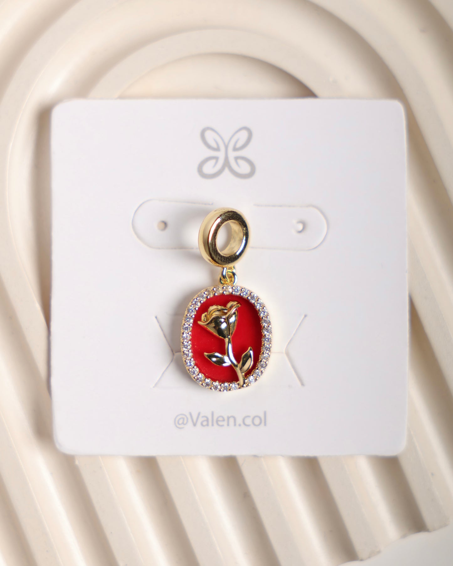 Charm rosa rojo