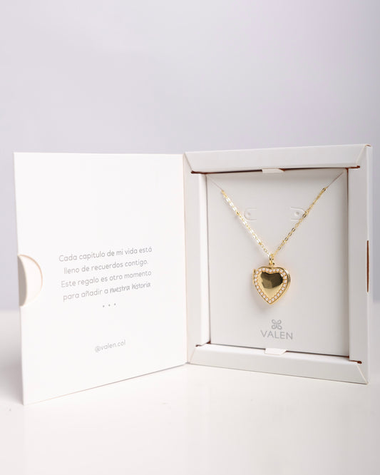 Relicario con fotos + caja especial