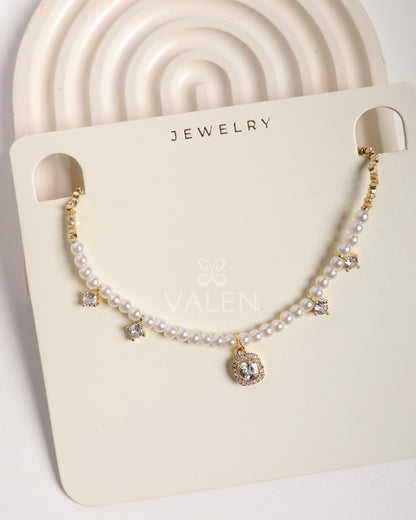 Collar multicharm diamante
