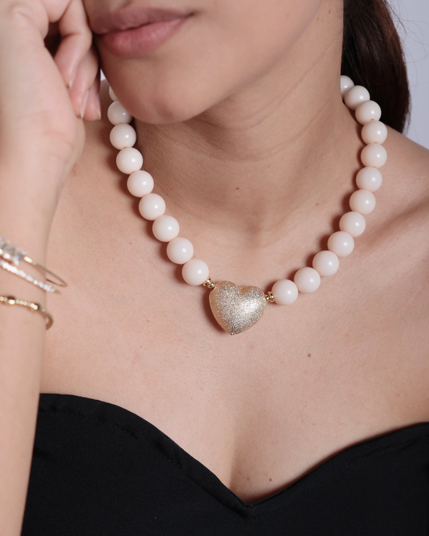 Collar redondo corazón