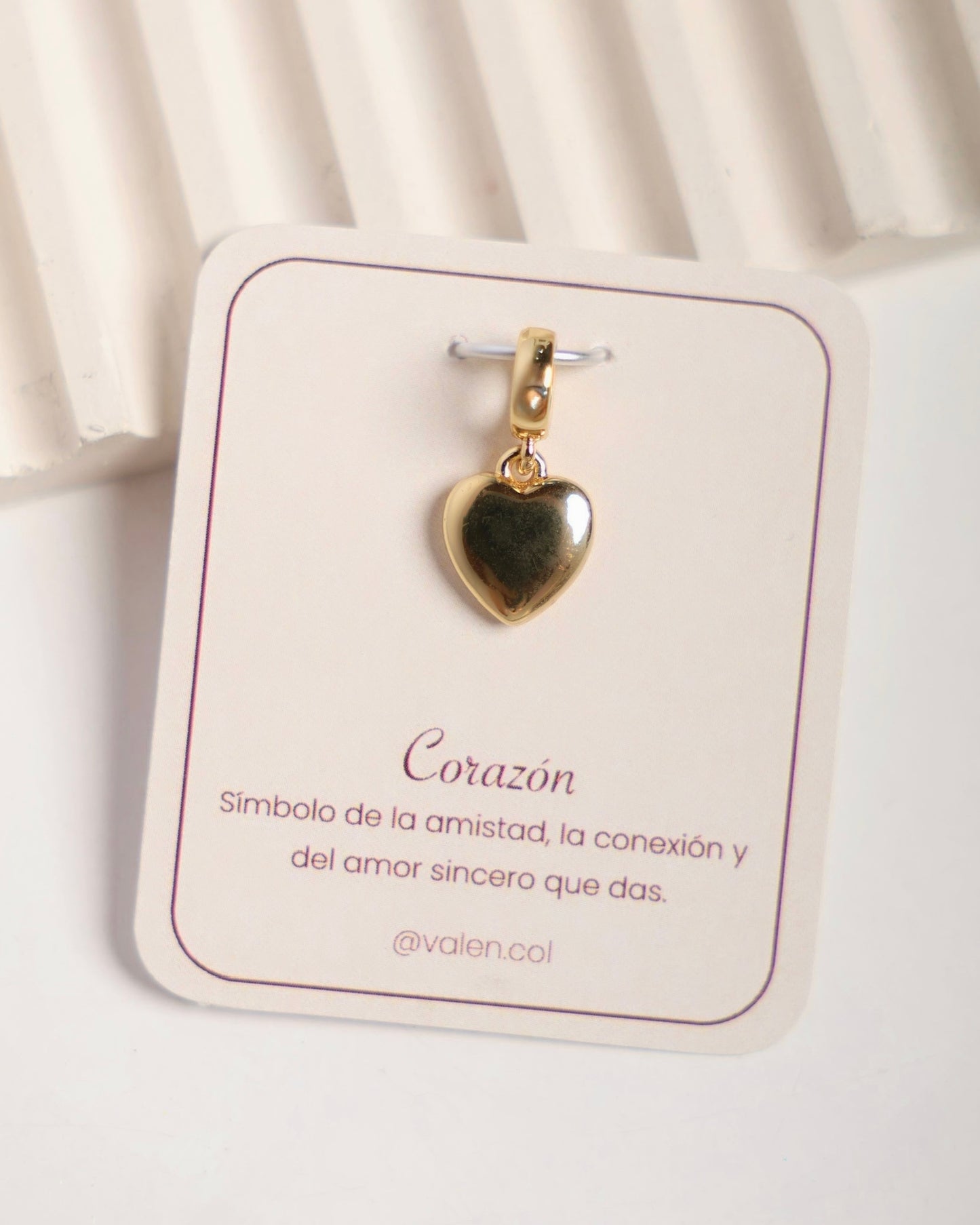 Charm corazón liso