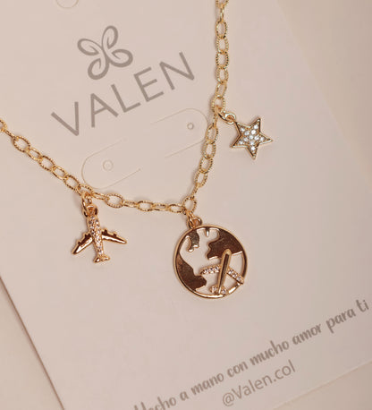 Collar viaje multicharm